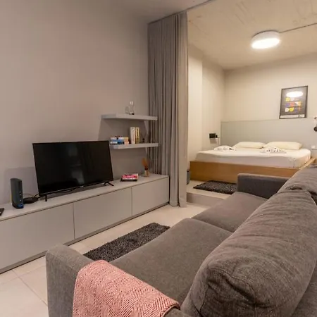 Apartment The Loft St Julians-hosted By Sweetstay