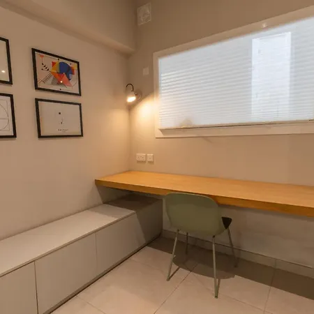 The Loft St Julians-hosted By Sweetstay Apartment