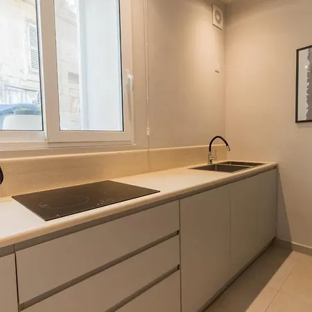 The Loft St Julians-hosted By Sweetstay Apartman *