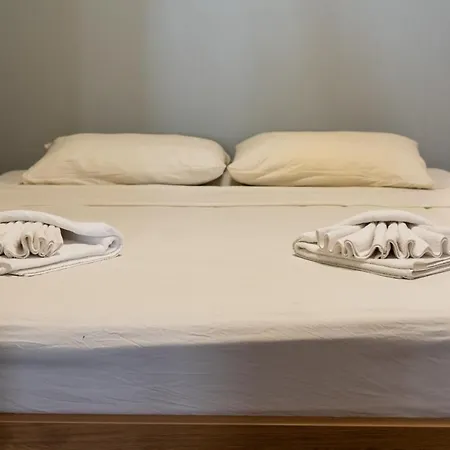 The Loft St Julians-hosted By Sweetstay Apartman
