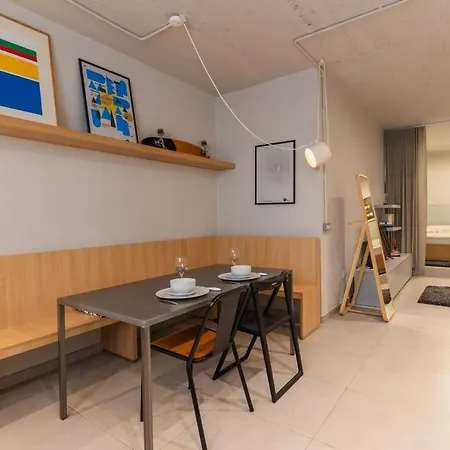The Loft St Julians-hosted By Sweetstay Apartman *